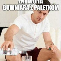 Najlepsze memy z Lewandowskim [GALERIA]