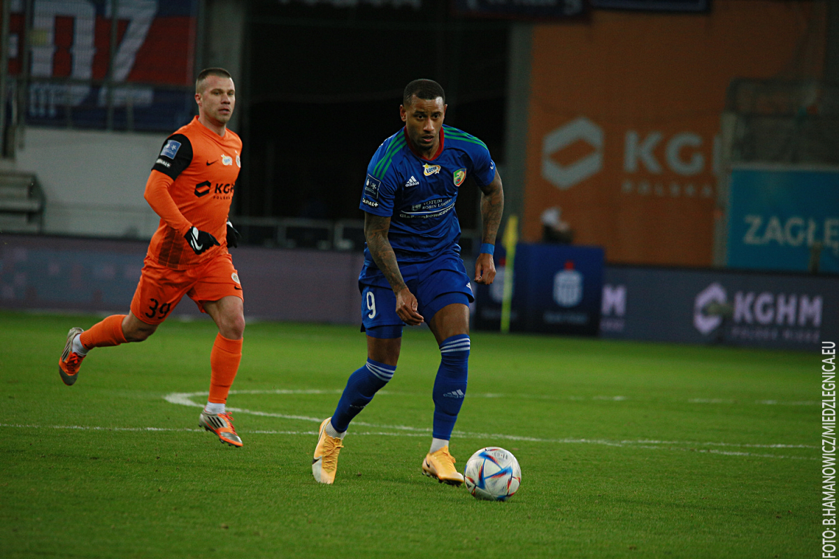 Luciano Narsingh: Ekstraklasa jest bardzo trudna, bo… [WYWIAD]