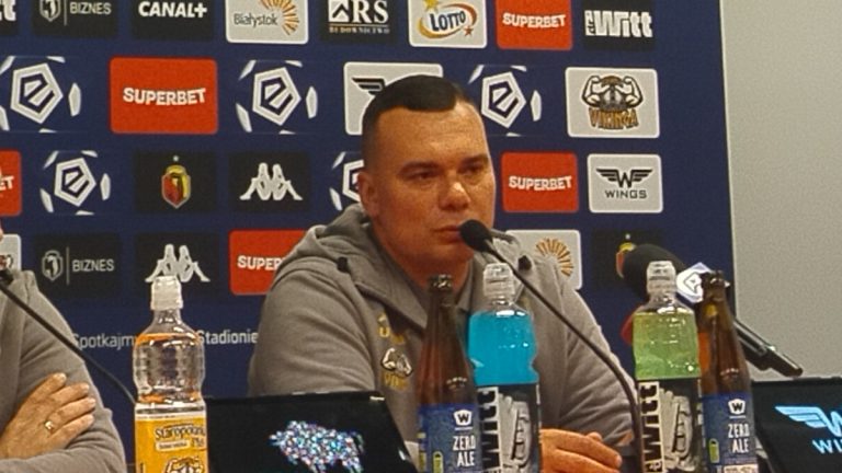 adrian-siemieniec