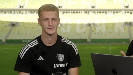 Niezawodny Tomas Bobcek idzie po koronę króla strzelców TomasBobcek