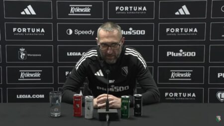 Legia łączona z głośnym nazwiskiem. Papszun przemówił Marek Papszun