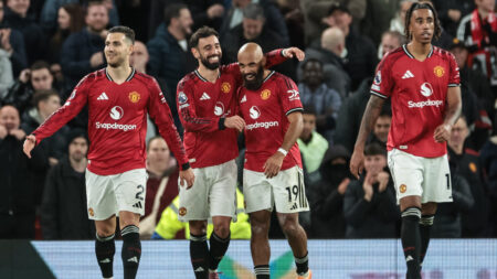 Diogo Dalot, Bruno Fernandes, Bryan Mbuemo i Leny Yoro